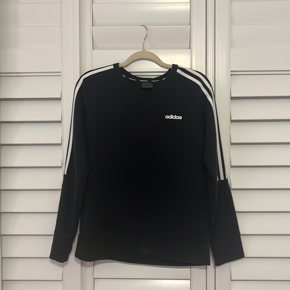women’s adidas sweatshirt (size medium)